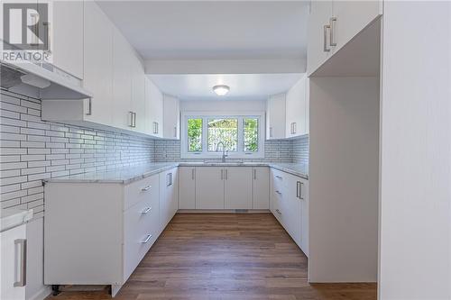 107 Victoria, Campbellton, NB - Indoor Photo Showing Kitchen