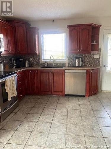 448 Vanier Street, Campbellton, NB - Indoor Photo Showing Kitchen