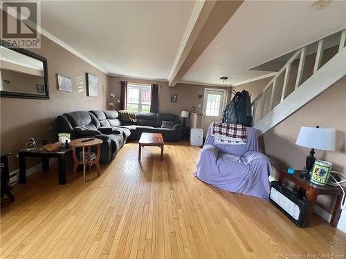 140 Edward Street, Dalhousie, NB - Indoor Photo Showing Living Room