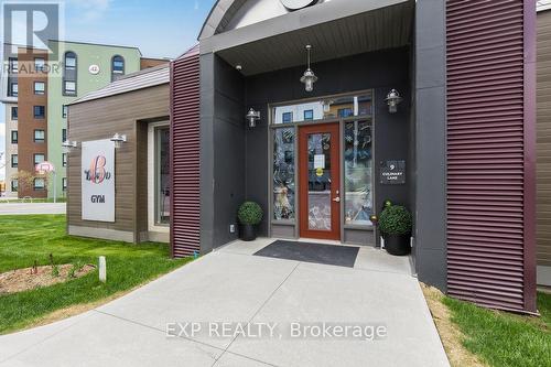 110 - 5 Chef Lane, Barrie (Innis-Shore), ON - Outdoor With Facade