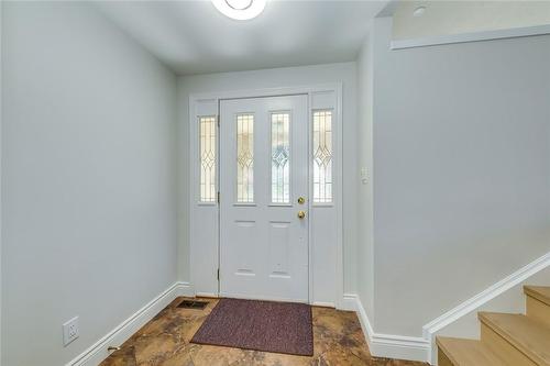 414 Bryant Crescent, Burlington, ON - Indoor Photo Showing Other Room