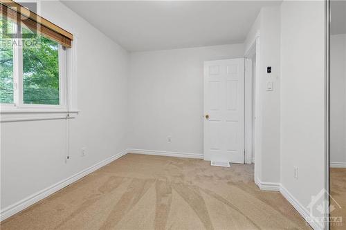 1206 Bayview Drive, Ottawa, ON - Indoor Photo Showing Other Room