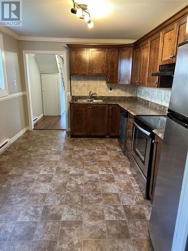 31 Mcfarlane Street, St. John'S, NL - Indoor Photo Showing Kitchen