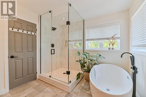 2498 Longridge Crescent, Oakville (River Oaks), ON - Indoor Photo Showing Bathroom