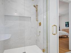 Ensuite bathroom - 