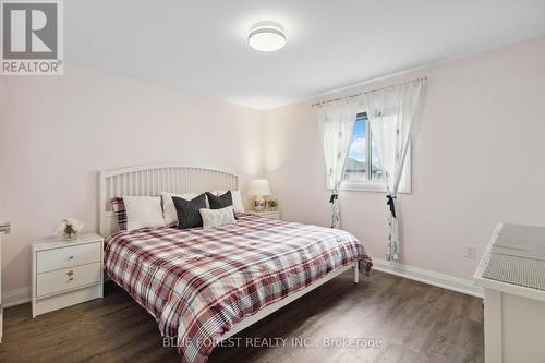 3099 Tillmann Road, London, ON - Indoor Photo Showing Bedroom