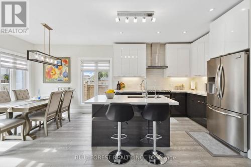 3099 Tillmann Road, London, ON - Indoor Photo Showing Kitchen With Stainless Steel Kitchen With Upgraded Kitchen