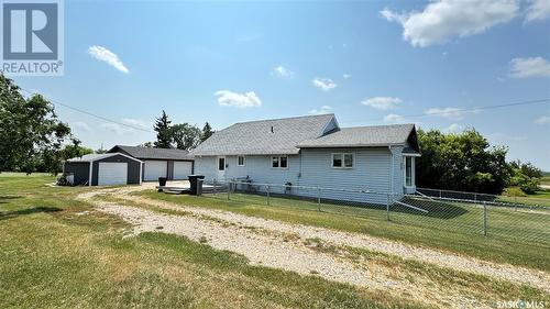 309 9Th Street, Bladworth, SK - Outdoor