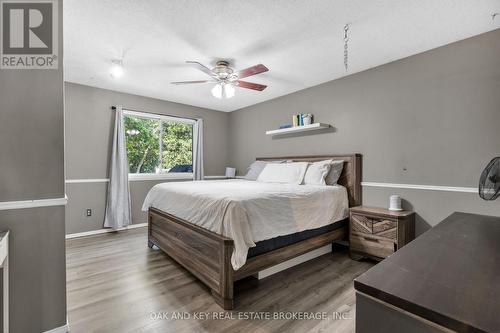 31 Cleveland Place, London, ON - Indoor Photo Showing Bedroom