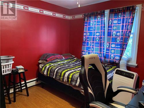 1799 Kelvin, Greater Sudbury, ON - Indoor Photo Showing Bedroom