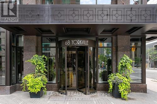 303 - 68 Yorkville Avenue, Toronto (Annex), ON - Outdoor With Facade