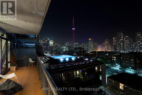 1014 - 560 King Street W, Toronto (Waterfront Communities), ON - Indoor Photo Showing Bathroom