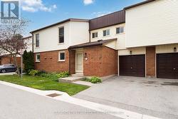 8 - 770 FANSHAWE PARK ROAD  London, ON N5X 1L5