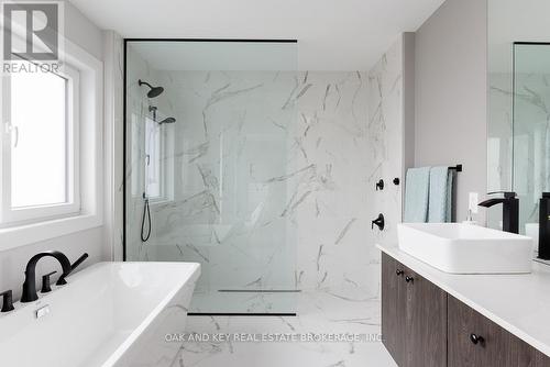 62 Crestview Drive, Middlesex Centre (Komoka), ON - Indoor Photo Showing Bathroom