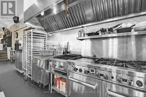 appliance and commercial hood - 29830 Centre Road, Strathroy-Caradoc, ON 