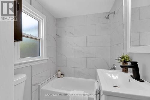 641 Layard Street, London, ON - Indoor Photo Showing Bathroom