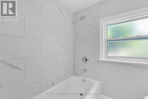 641 Layard Street, London, ON - Indoor Photo Showing Bathroom