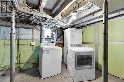 641 Layard Street, London, ON - Indoor Photo Showing Laundry Room