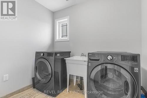 62 Bethune Avenue, Hamilton, ON - Indoor Photo Showing Laundry Room