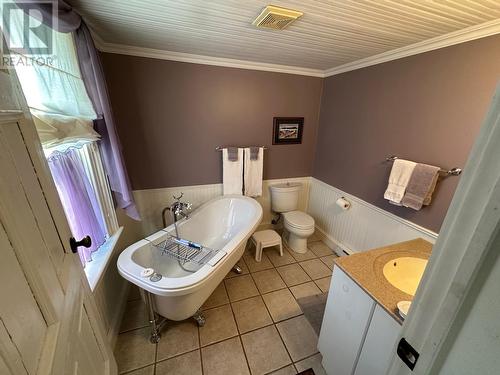 4 Dandy Lane, Trinity, NL - Indoor Photo Showing Bathroom