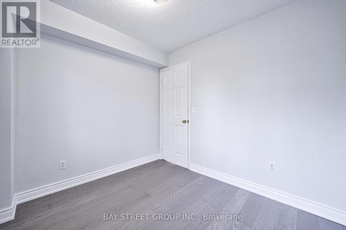 3A - 18 St Moritz Way, Markham, ON - Indoor Photo Showing Other Room