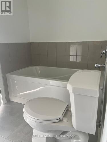 191 Monarch Avenue, Ajax (Central), ON - Indoor Photo Showing Bathroom