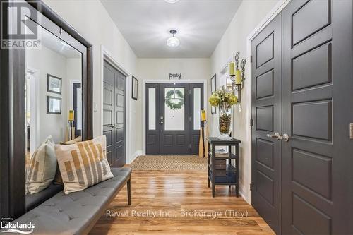 59 Trout Lane, Tiny, ON - Indoor Photo Showing Other Room