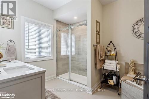 59 Trout Lane, Tiny, ON - Indoor Photo Showing Bathroom