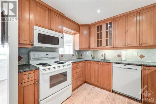 1599 Lassiter Terrace Unit#505, Ottawa, ON - Indoor Photo Showing Kitchen