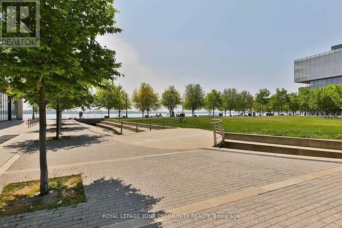 343 - 15 Merchant'S Wharf Way, Toronto (Waterfront Communities), ON - Outdoor