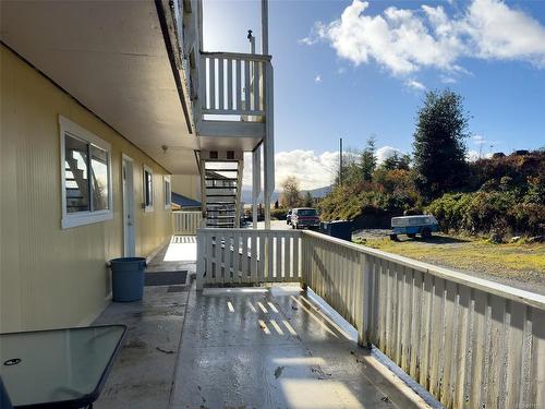 461 Coal Harbour Rd, Coal Harbour, BC - Outdoor