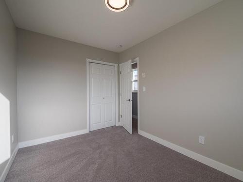 647/649 Reemon Drive, Kamloops, BC - Indoor Photo Showing Other Room