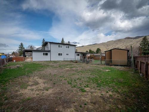 647/649 Reemon Drive, Kamloops, BC - Outdoor With Backyard