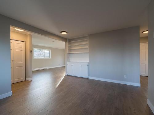 647/649 Reemon Drive, Kamloops, BC - Indoor Photo Showing Other Room