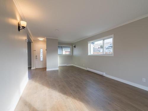 647/649 Reemon Drive, Kamloops, BC - Indoor Photo Showing Other Room