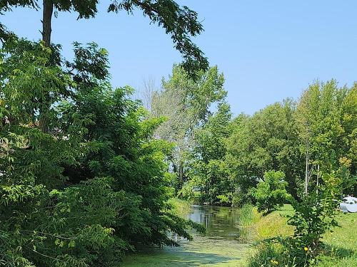 1983 Ch. Bord-De-L'Eau N., Noyan, QC - Outdoor