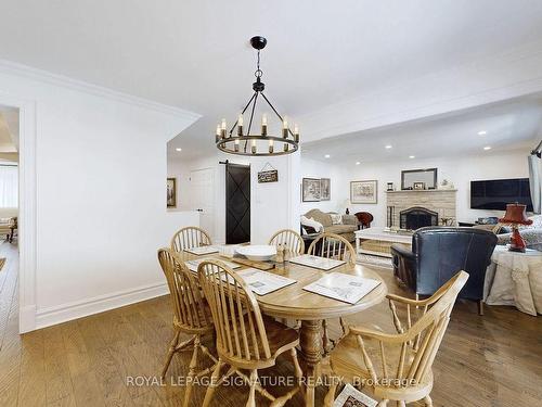 25 Cluster Oak Pl, Brampton, ON - Indoor Photo Showing Dining Room