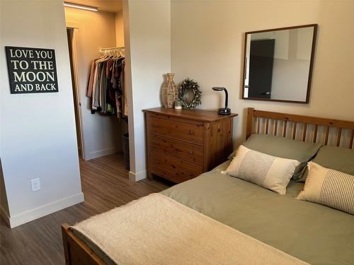 105-2250 Majoros Road, West Kelowna, BC - Indoor Photo Showing Bedroom