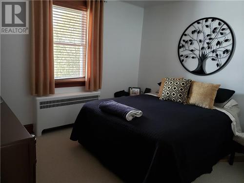 325 Homewood Drive, Greater Sudbury, ON - Indoor Photo Showing Bedroom