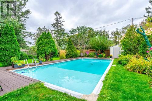 5203 Mulberry Drive, Burlington (Appleby), ON - Outdoor With In Ground Pool With Backyard