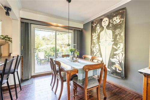 5203 Mulberry Drive, Burlington, ON - Indoor Photo Showing Dining Room