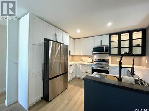 103 Ontario Avenue, Yorkton, SK - Indoor Photo Showing Kitchen