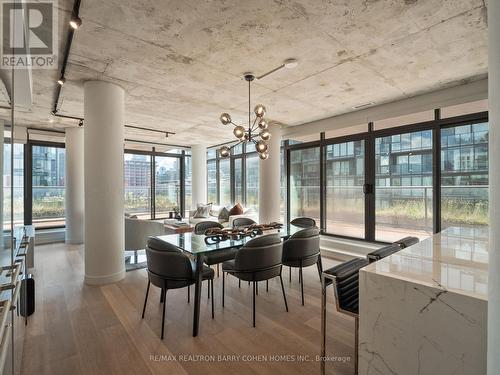 810 - 650 King Street W, Toronto (Waterfront Communities), ON - Indoor Photo Showing Dining Room