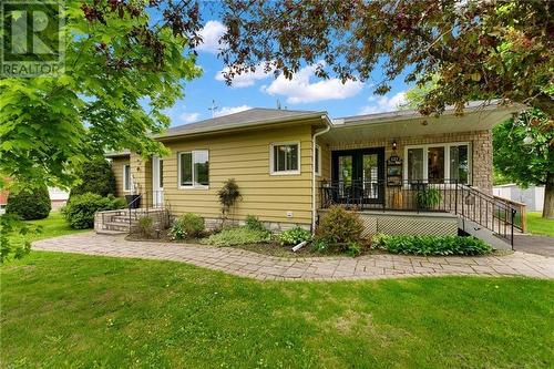 127 Grant Boulevard, Renfrew, ON - Outdoor With Deck Patio Veranda