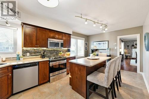 127 Grant Boulevard, Renfrew, ON - Indoor Photo Showing Kitchen