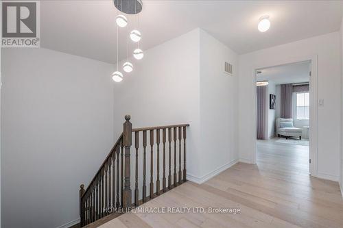 8 Bell Avenue, New Tecumseth, ON - Indoor Photo Showing Other Room