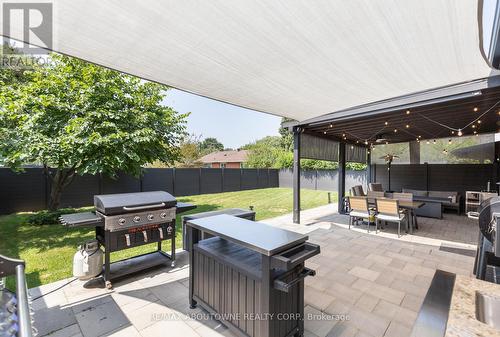 1302 Dunbar Road, Burlington (Mountainside), ON - Outdoor With Deck Patio Veranda With Exterior