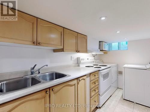 4 Mcmurchy Avenue S, Brampton (Downtown Brampton), ON - Indoor Photo Showing Kitchen With Double Sink