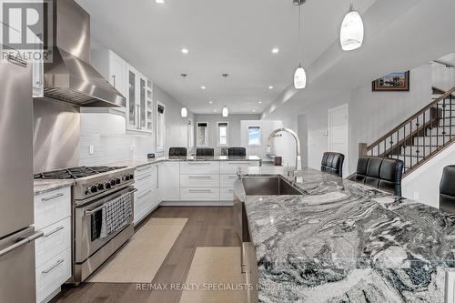 248 Summer Street, Windsor, ON - Indoor Photo Showing Kitchen With Upgraded Kitchen