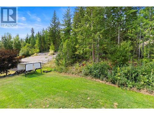 2529 Valley Place, Blind Bay, BC - Outdoor